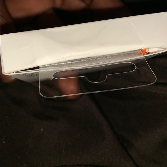 APPLE USB-c headphone adapter - Picture 3 of 4